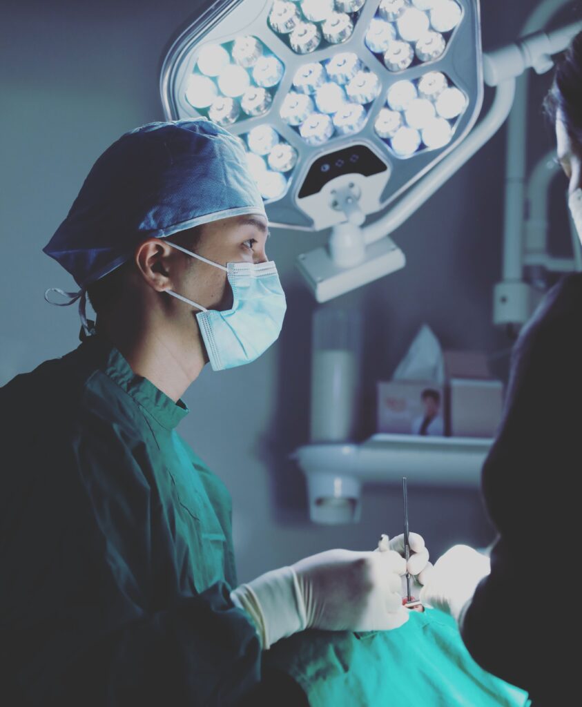 임플란트 뼈이식